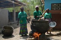 Zo wordt eerlijke, traditionele Shea Butter gemaakt in Ghana Zo wordt eerlijke, traditionele Shea Butter gemaakt in Ghana