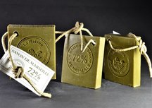 Marseille Zeep 3x150gr Plak - 72% Olijfolie Marseille Zeep 3x150gr Plak - 72% Olijfolie