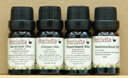 Reuktraining Set 1 met Geraniumolie 10ml, Citroenolie 10ml, Pepermuntolie 10ml, Nootmuskaatolie 10ml Reuktraining Set 1 met Geraniumolie 10ml, Citroenolie 10ml, Pepermuntolie 10ml, Nootmuskaatolie 10ml