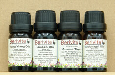 Reuktraining Set 2 met Ylang Ylang 10ml, Limoenolie 10ml, Groene Thee 10ml, Kruidnagelolie 10ml Reuktraining Set 2 met Ylang Ylang 10ml, Limoenolie 10ml, Groene Thee 10ml, Kruidnagelolie 10ml