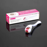 Dermaroller 540 - 0,3mm Titanium - Opname Huid Dermaroller 540 - 0,3mm Titanium - Opname Huid