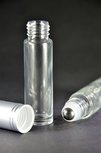 Rollerflesje 10ml Glas 1 stuk Helder - Roll-on met RVS rollerbal, Zilveren dop Rollerflesje 10ml Glas 1 stuk Helder - Roll-on met RVS rollerbal, Zilveren dop